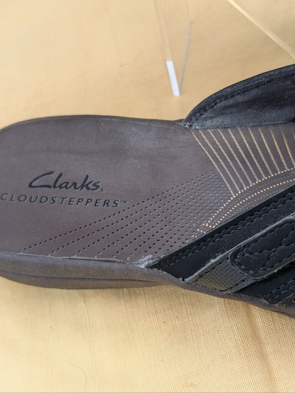 Clarks Comfort Walking Sandals Black Adjustable Strap Cushion Cloudsteppers 8 - Picture 3 of 11
